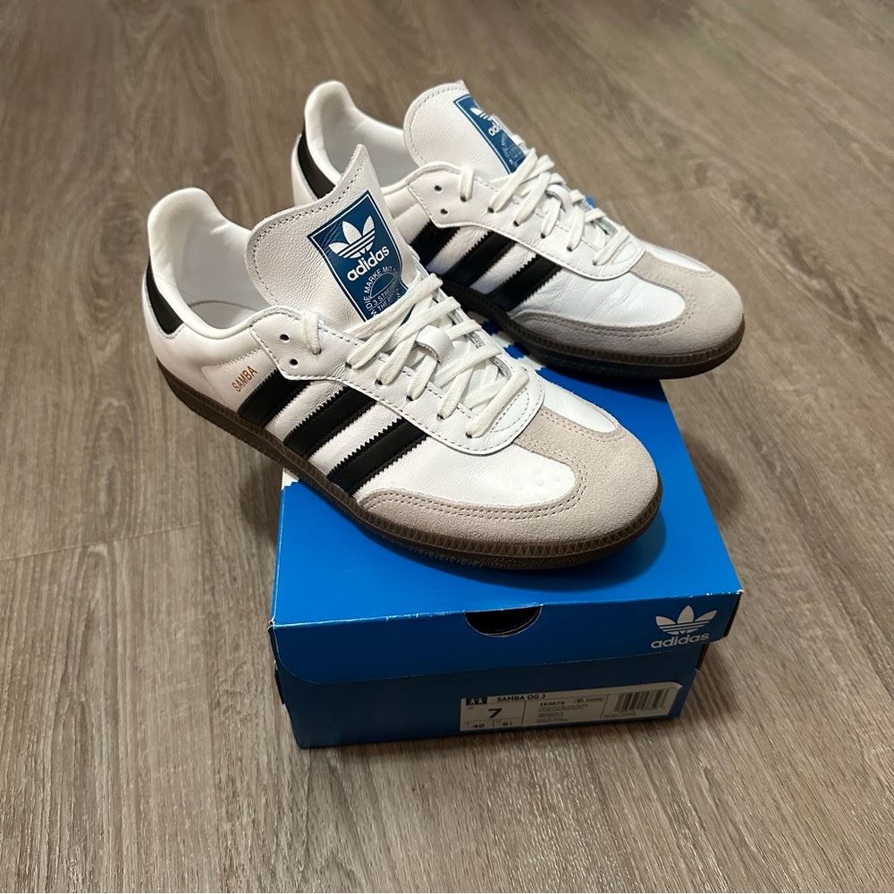 Adidas Samba